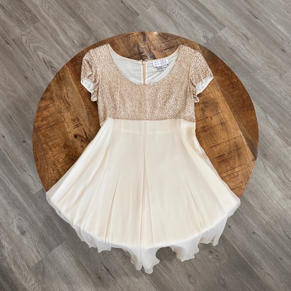 BIEFF BASIX Vintage Nude Beaded Silk Short Sleeve Mini Empire waist Dress